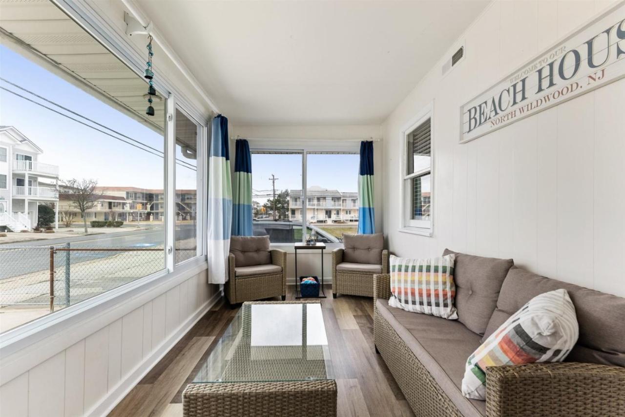 Newly Renovated 4 Bedroom Home Only 2 Blocks From The Beach! Wildwood Esterno foto