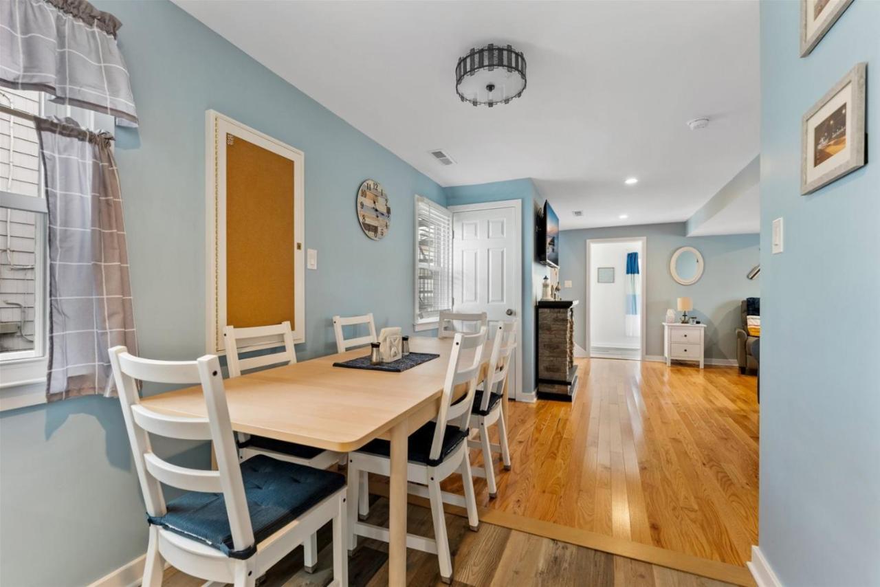 Newly Renovated 4 Bedroom Home Only 2 Blocks From The Beach! Wildwood Esterno foto