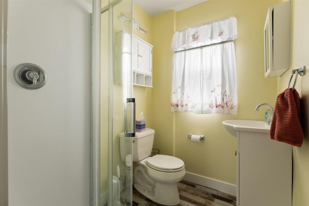 Newly Renovated 4 Bedroom Home Only 2 Blocks From The Beach! Wildwood Esterno foto